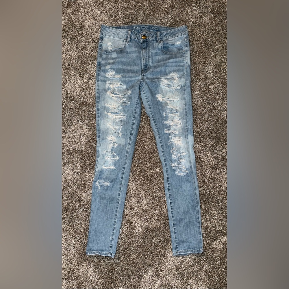 American Eagle Outfitters Light Blue Distressed Hi-Rise Skinny Jeans